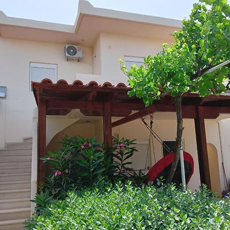 Lazaros & Pagona Houses 2 Ierápetra エクステリア 写真